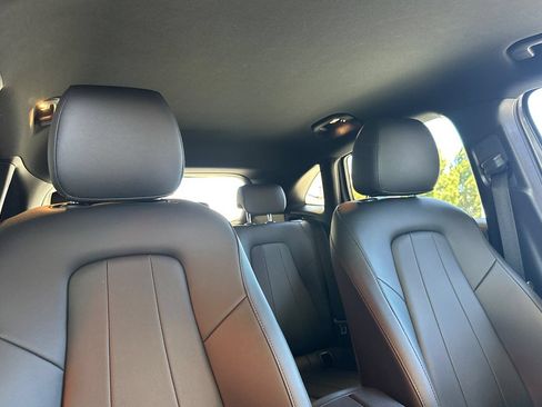 Certified 2023 Mercedes-Benz GLA 250 w/ Premium Package image 20