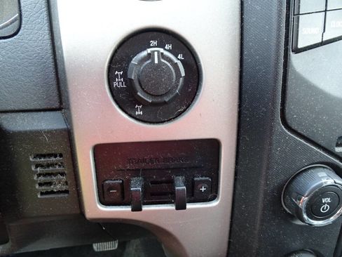 Used 2014 Ford F150 XLT w/ Equipment Group 302A Luxury image 28