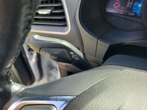 Used 2023 Ford Edge SEL AWD/4WD image 27