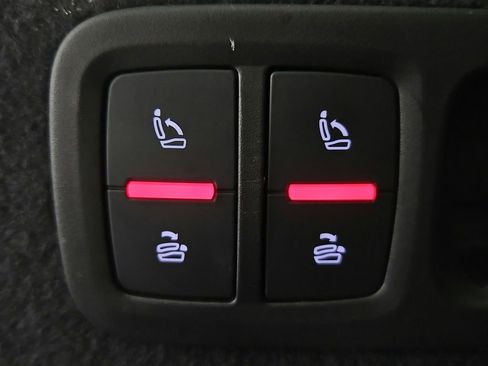 Used 2021 Audi Q7 3.0T Premium Plus w/ Executive Package image 32