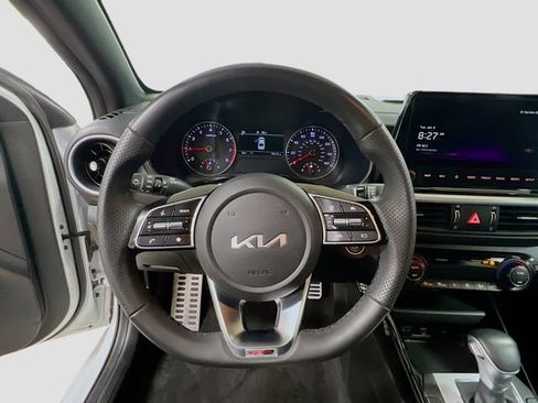 Certified 2023 Kia Forte GT-Line image 11