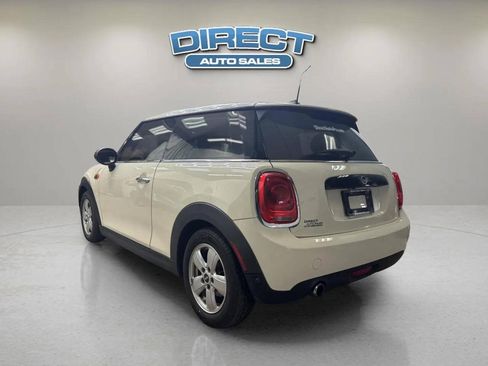 Used 2019 MINI Cooper 2-Door Hardtop FWD image 4