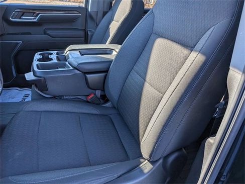 Used 2022 GMC Sierra 1500 SLE image 14