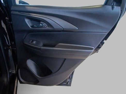 Certified 2021 Chevrolet TrailBlazer ACTIV w/ Convenience Package image 15