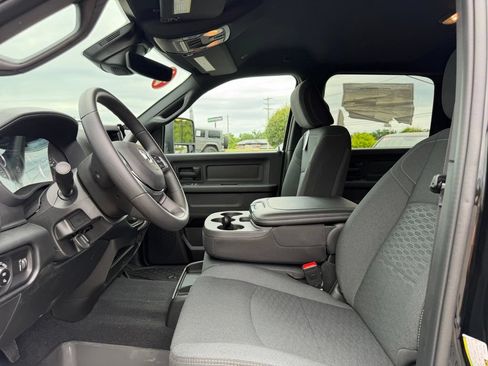 New 2026 RAM 2500 Warlock AWD/4WD image 15