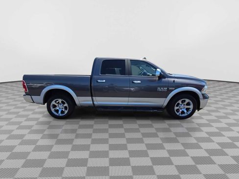 Used 2014 RAM 1500 Laramie AWD/4WD image 9