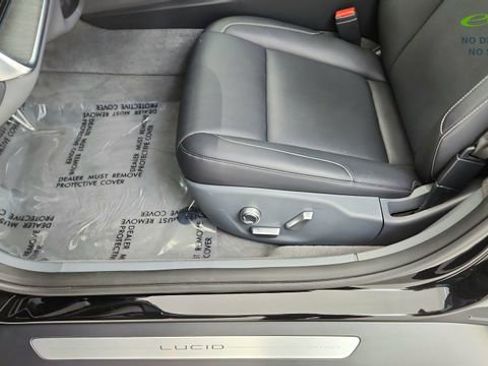 Used 2024 Lucid Air Pure RWD image 33