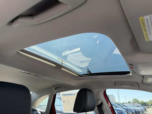 New 2026 Volkswagen Jetta SE FWD image 25