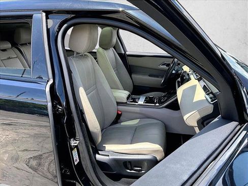 Used 2018 Land Rover Range Rover Velar S AWD/4WD image 9