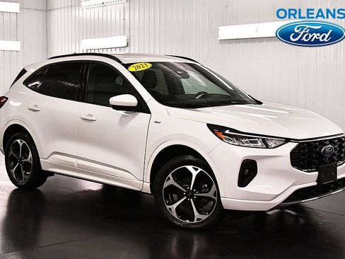 Used 2023 Ford Escape ST-Line Select w/ Tech Pack #2 AWD/4WD image 1