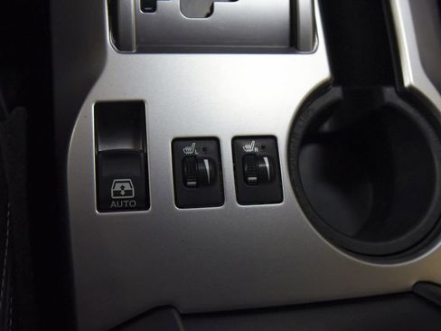 Used 2023 Toyota 4Runner SR5 Premium AWD/4WD image 28