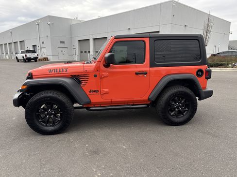 Certified 2023 Jeep Wrangler Willys image 36