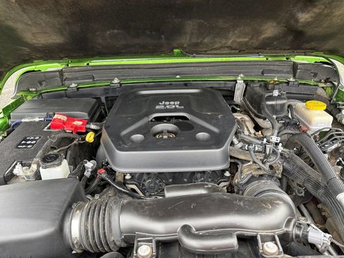 Used 2019 Jeep Wrangler Unlimited Rubicon image 22