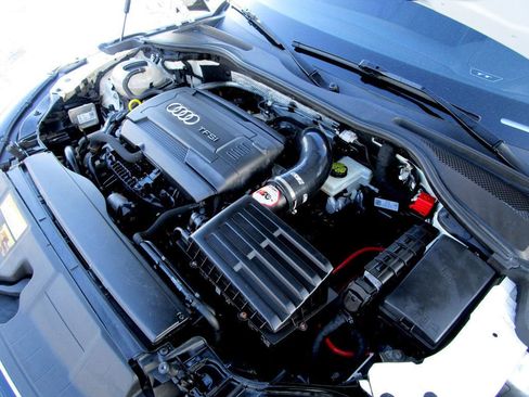 Used 2016 Audi TT 2.0T w/ Technology Package image 37