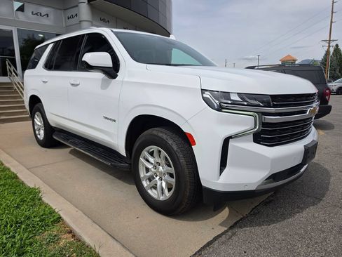 Used 2023 Chevrolet Tahoe LT AWD/4WD image 3