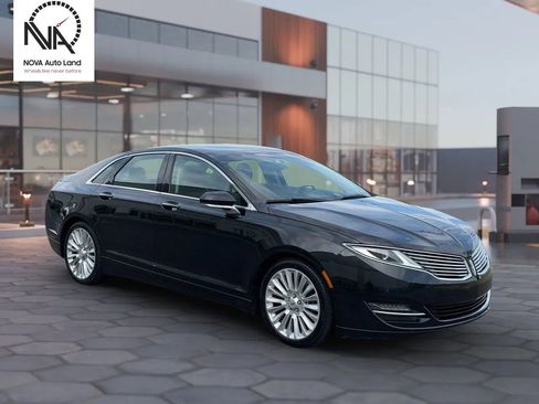 Used 2014 Lincoln MKZ AWD w/ Equipment Group 102A Reserve image 2