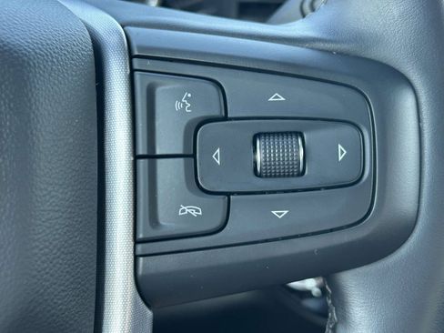 Used 2026 GMC Sierra 1500 SLT AWD/4WD image 23