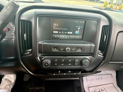 Used 2018 Chevrolet Silverado 1500 W/T w/ Trailering Package AWD/4WD image 13