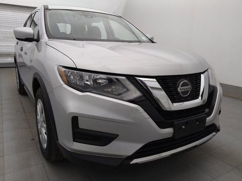 Used 2019 Nissan Rogue S AWD/4WD image 13