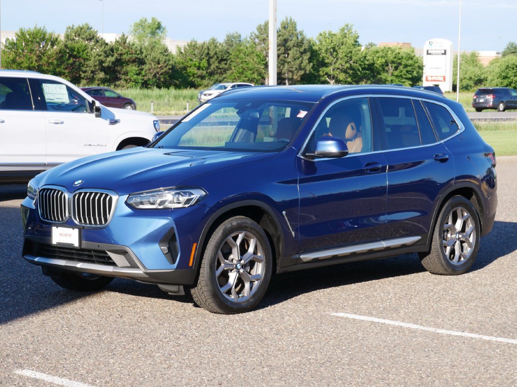 Used 2022 BMW X3 xDrive30i AWD/4WD image 5