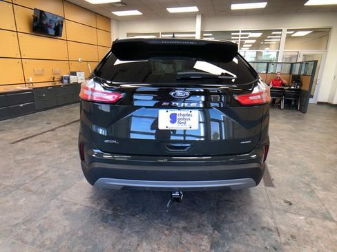 Certified 2024 Ford Edge SEL w/ Convenience Package AWD/4WD image 6