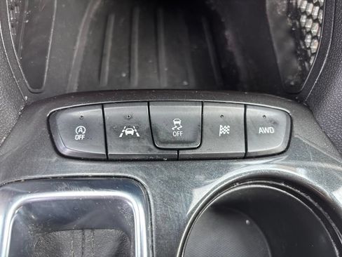 Used 2023 Chevrolet TrailBlazer ACTIV w/ Convenience Package AWD/4WD image 28
