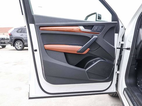 Used 2022 Audi Q5 2.0T Premium image 30