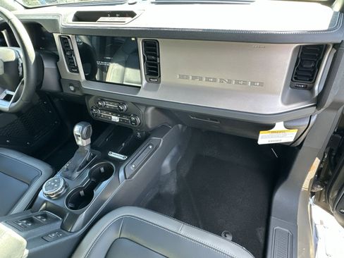 New 2025 Ford Bronco Outer Banks image 37