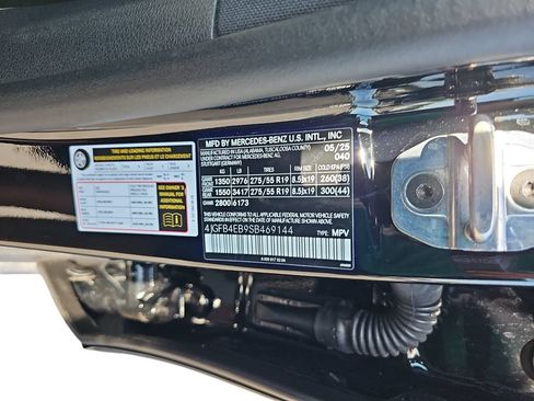 Used 2025 Mercedes-Benz GLE 350 4MATIC image 33