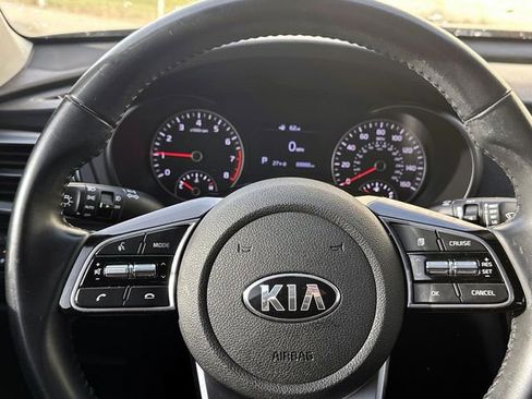 Used 2020 Kia Optima S image 18
