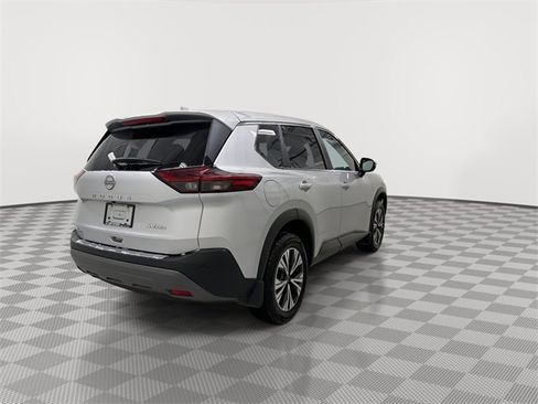 Certified 2022 Nissan Rogue SV image 11