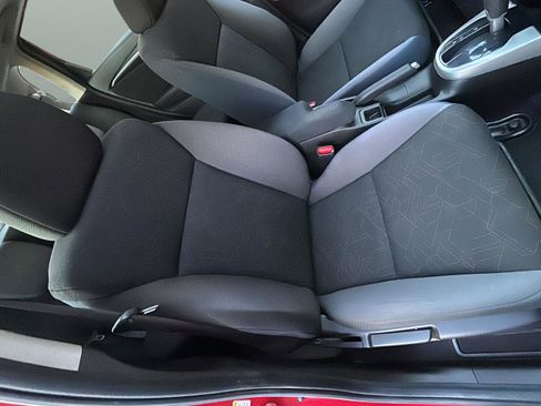 Used 2016 Honda Fit EX image 37