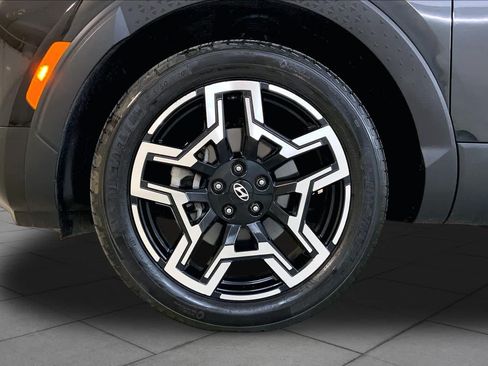 Used 2025 Hyundai Santa Cruz Limited AWD/4WD image 10