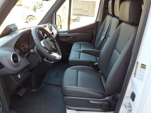 New 2026 Mercedes-Benz Sprinter 2500 image 15