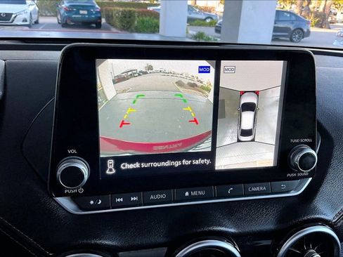 Used 2023 Nissan Sentra SR w/ SR Premium Package image 14