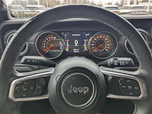 Used 2019 Jeep Wrangler Unlimited Sahara w/ Quick Order Package 24M Moab image 13