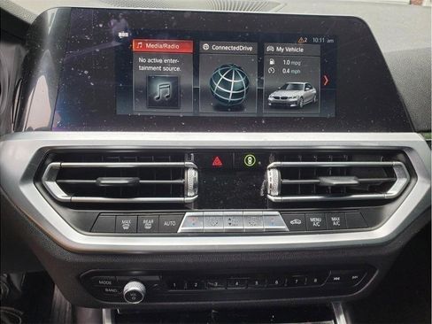 Used 2019 BMW 330i Sedan RWD image 18
