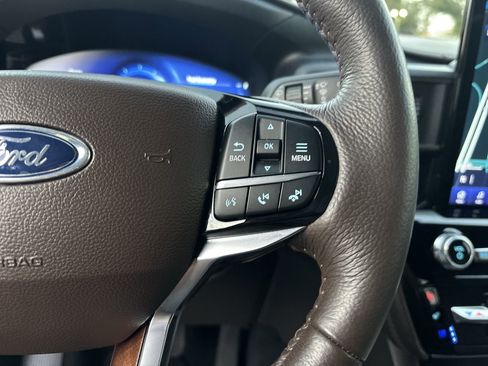 Certified 2024 Ford Explorer King Ranch w/ Technology Package image 31