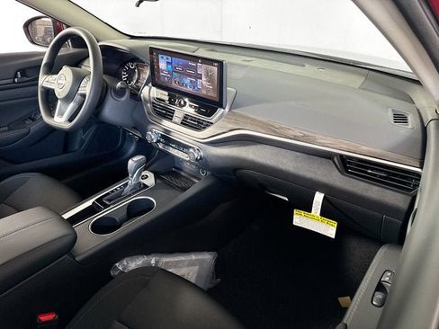 New 2026 Nissan Altima 2.5 SV w/ SV Special Edition Package FWD image 25