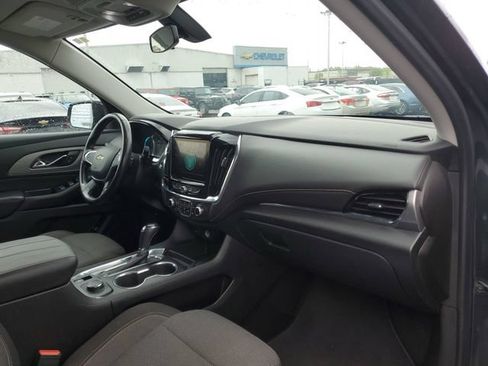 Certified 2018 Chevrolet Traverse LT AWD/4WD image 28