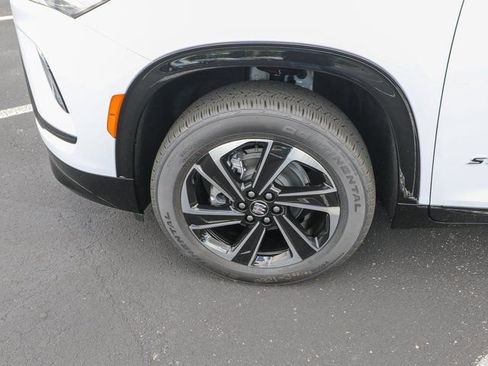 New 2026 Buick Enclave Sport Touring w/ Power Package image 31