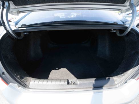 Used 2017 Honda Civic Touring image 27