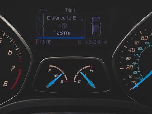 Used 2013 Ford Escape SEL FWD image 7