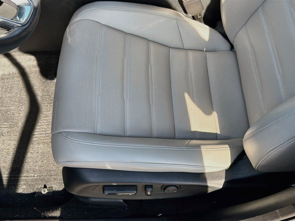 Used 2025 Honda CR-V EX-L image 20