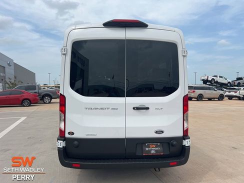 New 2025 Ford Transit 350 XLT image 9