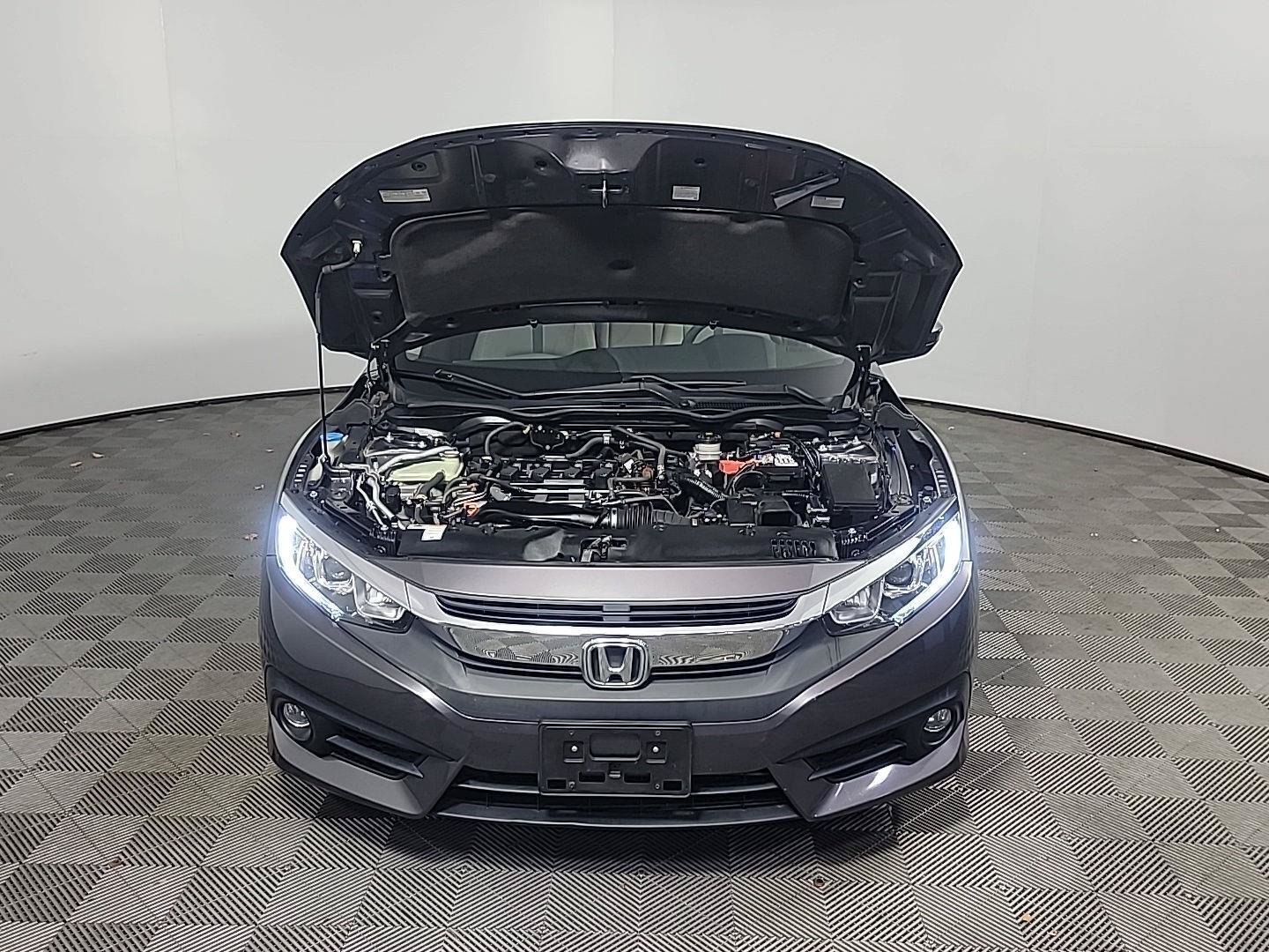 Certified 2018 Honda Civic EX-T image 13