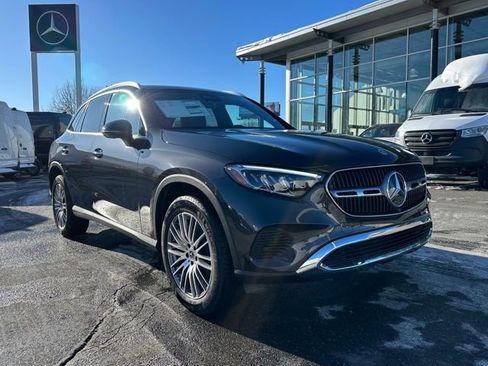 New 2026 Mercedes-Benz GLC 300 4MATIC image 1