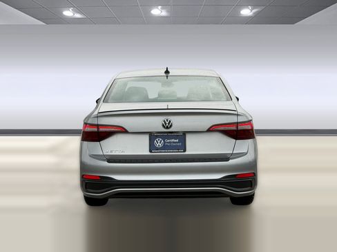 Certified 2023 Volkswagen Jetta Sport FWD image 10