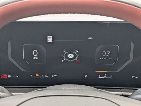 New 2026 Kia Sportage SX FWD image 33