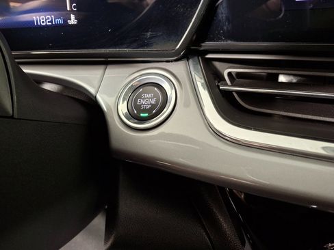 Used 2024 Chevrolet Trax LT w/ Driver Confidence Package image 19